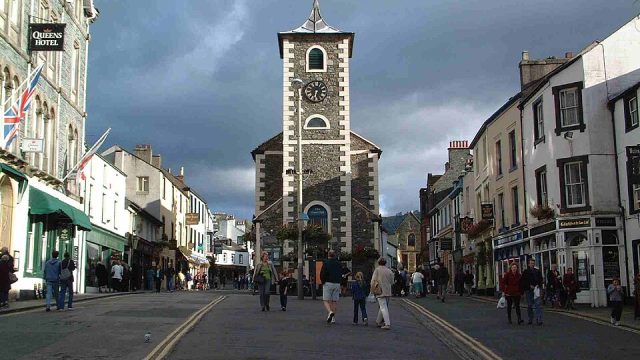 Centre_of_Keswick_and_Moot_Hall